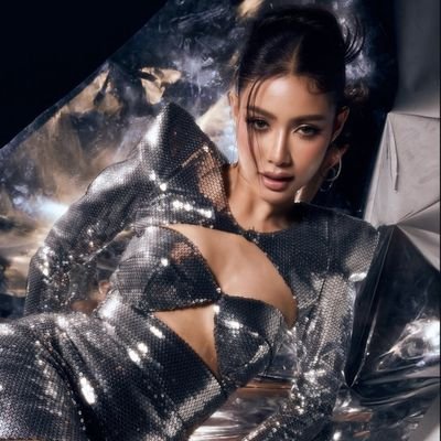 megaindecisao's profile picture. Eu só falo de #Meenbabe, #Yokkana, #Xona e #Bellchelle | Fã de miss (todas)