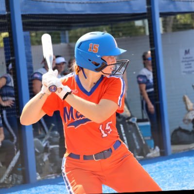 ellie_brown2025's profile picture. McLennan Softball #15