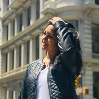 pammajumdar's profile picture. 🌼 gen z-ish millennial 
🌼 digital marketer 👩🏻‍💻
🌼 producer and booker at @Unchained_pod 🎥