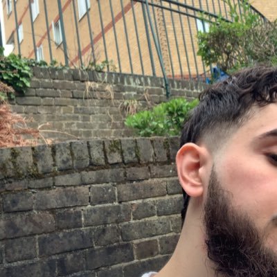 bibby_i3's profile picture. 22. @lfc + mma 🇮🇪🇮🇶