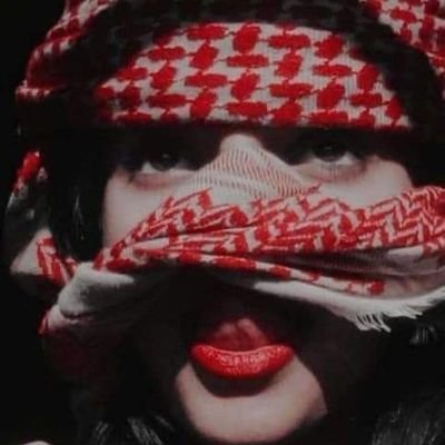 x7x3x7x's profile picture. تضيء من تلقاء نفسها، لا صُبح يشرقها ولا يطفئها الظلام.💙✨
ممكن دعموني على قناتي تلجرم بي نجوم https://t.co/IniFIbyEWa