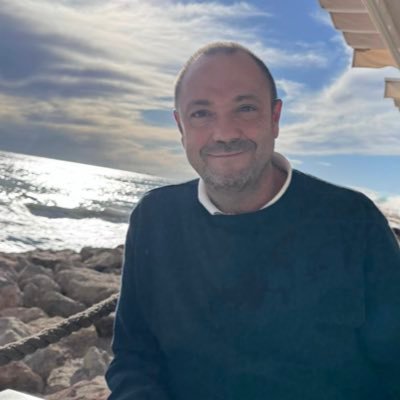 JanoFrancino's profile picture. 📈 Upselling Training and Consulting for Hotels | 👨‍💼 CEO @HbdUpselling | 🤝 Member @ishcglobal | +21 yrs in revenue growth for hotels | Public Speaker.
