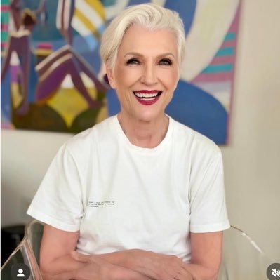 m_yae9's profile picture. Bestselling International Author of A Woman Makes A Plan 📖 Doctor of Dietetics 👩‍🎓 Supermodel💃💃 #ItsGreatToBe76 Manager: anna@mayemusk.com