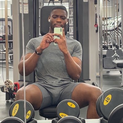 callmedunsin's profile picture. Chaotic Neutral | 26 | Anime and Music lover. I like to yap, indulge me 😩