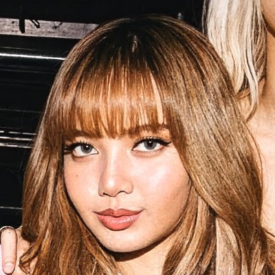BP_Lali5a's profile picture. ⚠️PARODY ACCOUNT⚠️

🫰🏻Hey! I'm LaLisa!🫰🏻 

🩷🖤Blackpink's main dancer and rapper🖤🩷

✍🏻Rapper Singer Dancer RP✍🏻

*For role play purposes only*