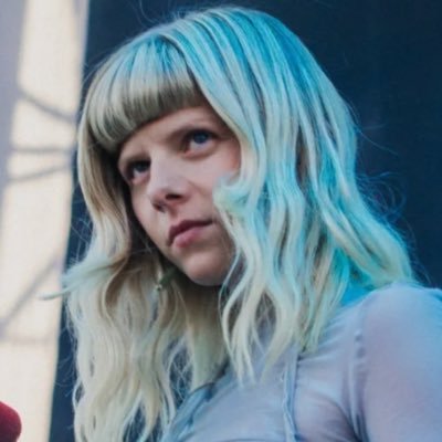 AS0ULWITHNOKING's profile picture. “ ⚔️ .. warrior & weirdo 𖦹 goth + 19 • she/her …