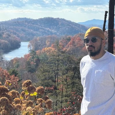 ManMythDaLegend's profile picture. if you're looking for a brotha that's 6ft with a beard then you’re on the wrong page.  straight.  black.  male.