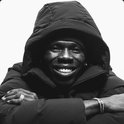 Qudusberry's profile picture. NSNV🥰🎵🎶🦀 lautech(alumni)https://t.co/wE8zrcGrhR BUSINESS ADMINISTRATION AND MANAGEMENT 🎓