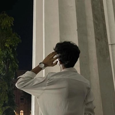 iamshola_'s profile picture. Entertainment. Viral. Celebrities.