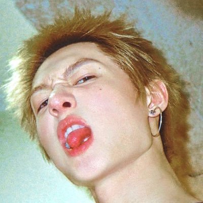 osamaseong's profile picture. 