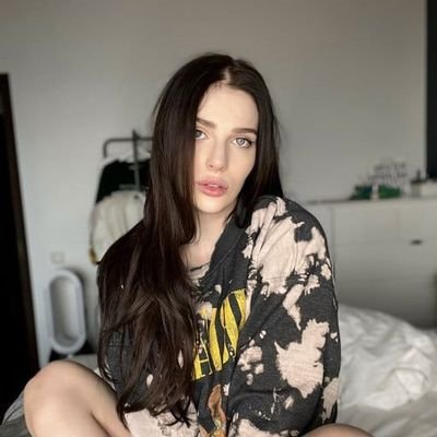 SchneiderR8078's profile picture. To the world you may be one person, but to one person you are the world.