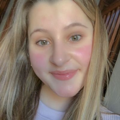 Debbie324538324's profile picture. just here for fun