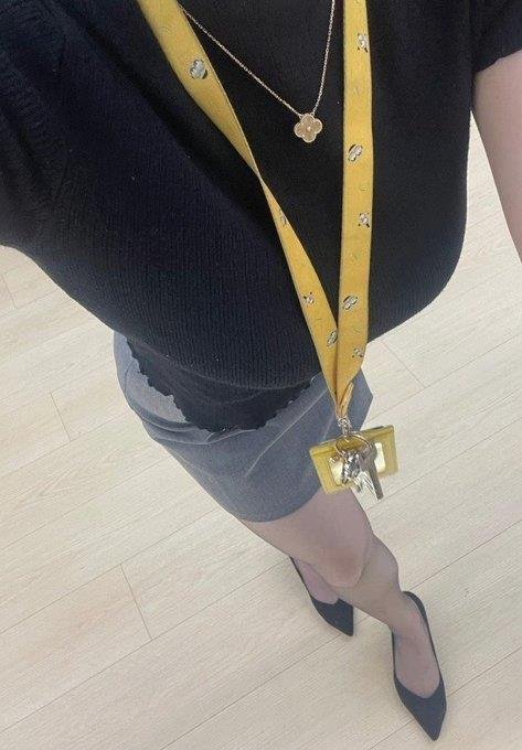 roshnidevi1625's profile picture. 渡辺なおです。三十歳です。はじめましてです。twitterを始めました。よろしくお願いします。私のことが好きな人はフォローして連絡してくれま。