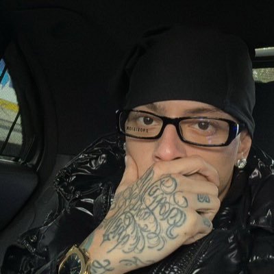 playboyderrick's profile picture. fight club