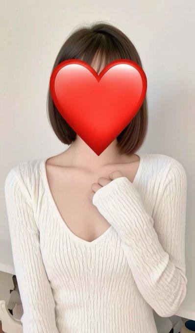 MdShafi31965382's profile picture. 44才アラフォーグラドル💓 『ななくみ』座長 💕6冊目写真集『キセキ』発売中 2025年6月19日から22日座長公演『ななくみ』開催予定❣️