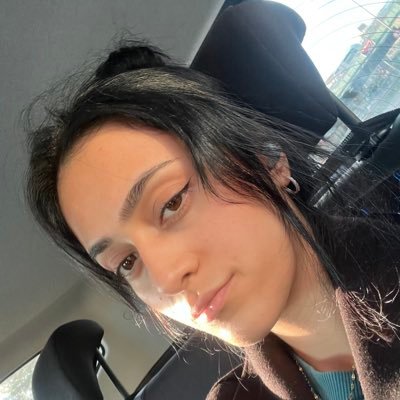 gulnurmeseduzu's profile picture. fevkaladeninfevkinindefevkinde