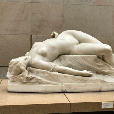 xFlowigex's profile picture. time traveler in some old city