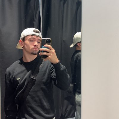 BqrnedW3B's profile picture. @ol ❤️💙