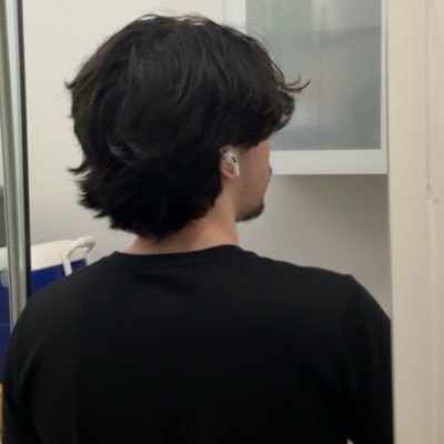 thismfcantstop's profile picture. Je