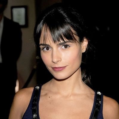 JordanaBre60032's profile picture. 