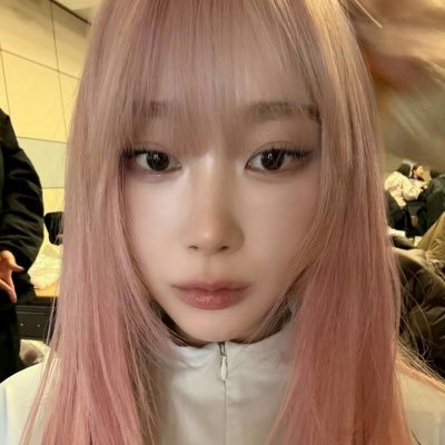 loveybunnydovey's profile picture. I dont give a gaf #SoColdIGotIceOnMyIce