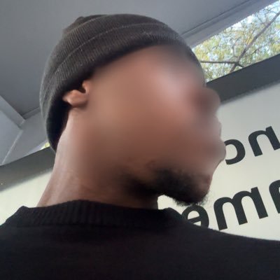 0FF_____'s profile picture. Juste un individu 🤷🏾‍♂️