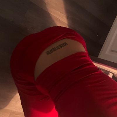 sydney78284554's profile picture. |21| - cash app: thesydlll -                          https://t.co/M7p672SsJ4