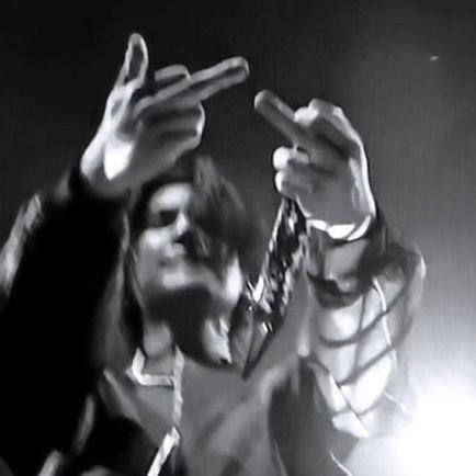 foxaphobia's profile picture. | Finn | he/him | 21 | dutch | autistic | Loves Skyrim, Minecraft, Dan and Phil, IWTV, Star Wars, LOTR, Resident Evil, BTS, and like too much more please help