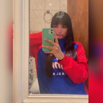 nahircasla's profile picture. más fácil que a e i o u