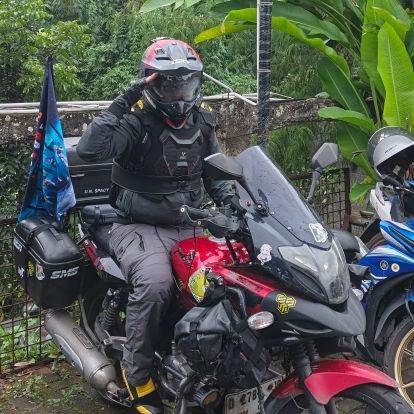 TMunggaran1569's profile picture. PC Enthusiast | Father 1 son | Railway Hunter | Macross Fan | Pilot Riders

1st 💚 Airani Iofifteen 🎨
2nd 💜 Moona Hoshinova 🔮
3rd 🩷 Ayunda Risu 🐿️