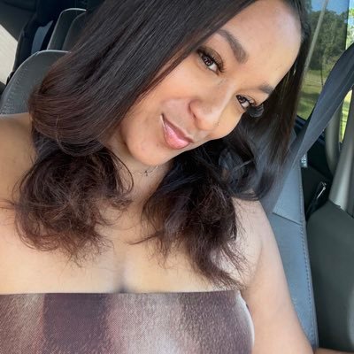 slimsoboujie's profile picture. God First † 🤍4ever papa👼🏿 | Boy Mom 3X💙