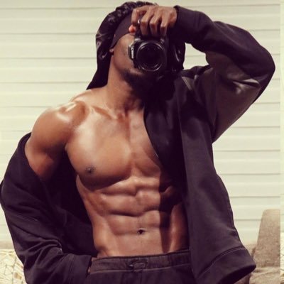 profitplayaa's profile picture. Ya Need A Wrist Band To Get In✌🏿🚫⬛️’S🤴🏿PIPEZ ONLY PROFILE 💸🏆🎖️⚓️ XXX 18+Only 📧Priceactionpapi@icloud.com Follow Ig xpeezypicassoox