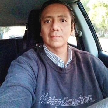 atiu07's profile picture. 🌻-Díscolo! 🙃  
Estoy en medio del que soy y del que tú quisieras...
-taciturno 😶
-acrofóbico 😥

-cremas 🤍👻
medio poeta 📝
romántico suicida 💘