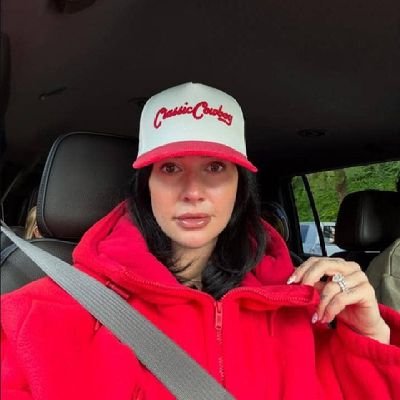 Averywood_224's profile picture. Coffee lover