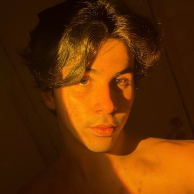 danidanimoon's profile picture. diva pop e futilidade