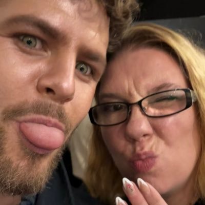 NicolaPeach's profile picture. You is kind. You is smart. You is important. “Favourite Last Minute” Peachy 🍑 Aka Fanny Lamppost 😂 Aries 🐏 Instagram :@nicolapeachpeach