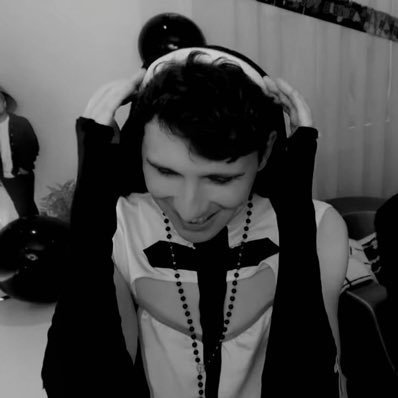 deadandahalf's profile picture. #1 blender stan