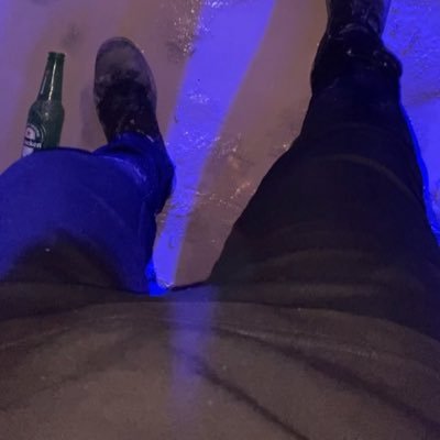 Jhow39400's profile picture. Perdido no Norte. um Bi que gosta de aventuras 😏