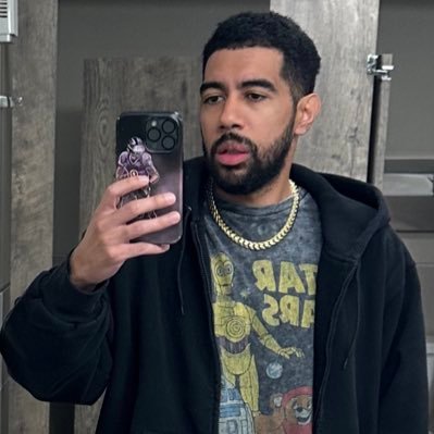 irvdaddy2k's profile picture. Baltimore made me. Purple runs deep 🟣 #RavensFlock Jesus is King ✝️👑 MAGA • Dad Hall of Fame legend. married 💍