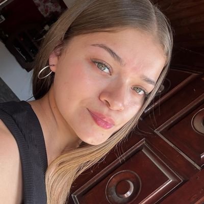 MelaniaOrellan4's profile picture. 