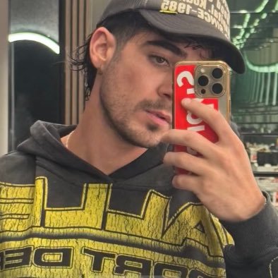 iquepaola__'s profile picture. ✨𝓍 𝓈𝒾 𝓃ℴ 𝓉ℯ 𝓁ℴ 𝒽𝒶𝒷𝒾́𝒶 𝒹𝒾𝒸𝒽ℴ 𝒽𝒶𝒸ℯ𝓈 𝓆𝓊ℯ 𝓁𝒶𝓈 ℯ𝓈𝓉𝓇ℯ𝓁𝓁𝒶𝓈 𝓁𝓊𝓏𝒸𝒶𝓃 𝓈𝒾𝓃 𝒷𝓇𝒾𝓁𝓁ℴ @josdice✨