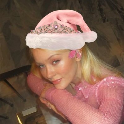 starligtrudberg's profile picture. ⠀⠀⠀⠀⠀⠀⠀ walking red flag ™ | @starlightvampyr