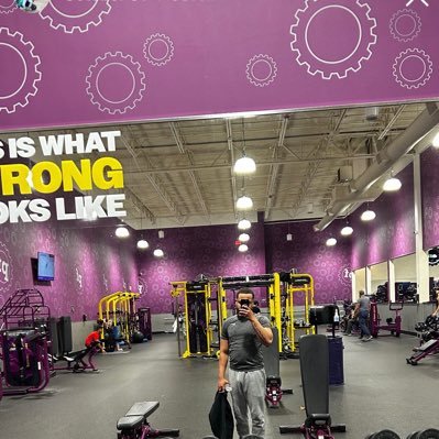 J_aquan_'s profile picture. 🦾 Tech