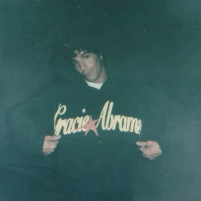 IKNOWUFANTASISE's profile picture. sixteen ⚝ she/her ⚝ she’s a skater ⚝ she’s a fangirl ⚝ she’s a wallower ⚝