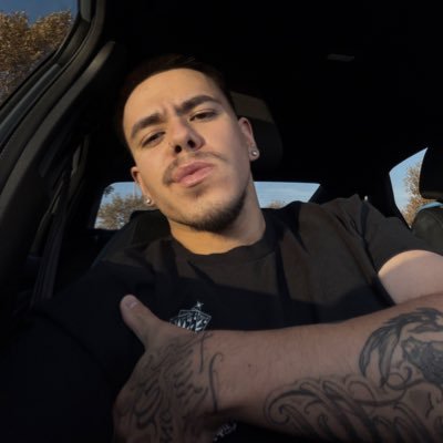 joshthefoo's profile picture. 25 |🇲🇽🇪🇸| Libra ♎️