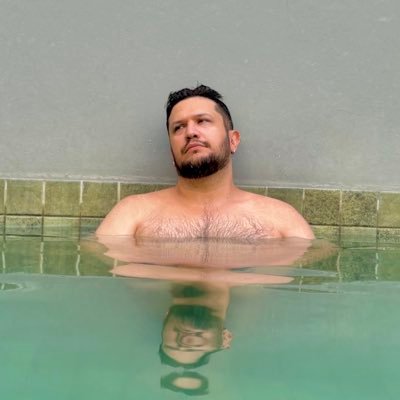 camidugox's profile picture. En proceso constante de aprendizaje  No hay mejor maestro que el error