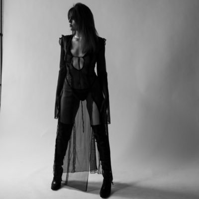 Unhing3dGoddess's profile picture. I’m the fantasy you invest in. 👑 I’m private, pricey, & very spoiled. You’re lucky if I reply. Want access? Prove you deserve it. NO out of app msgs. 💰➡️🔗