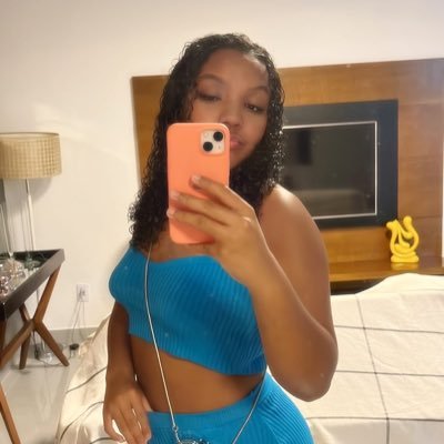 _aeumaria's profile picture. 🍒