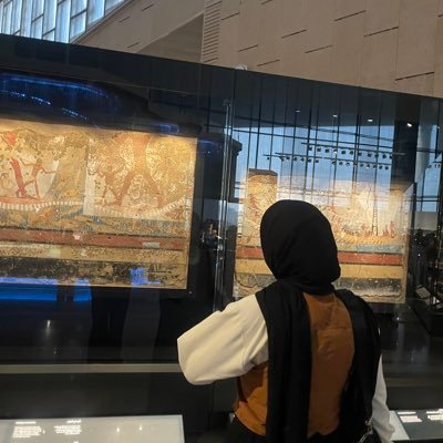 sarahkasem_'s profile picture. dentist / dreamer