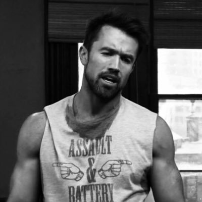 perfectgrrl's profile picture. 